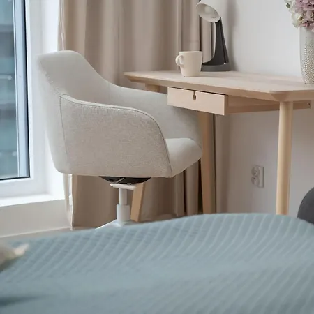 Stylowy Na 17 Pietrze Z Klimatyzacja I Miejscem Parkingowym We Wroclawiu By Renters