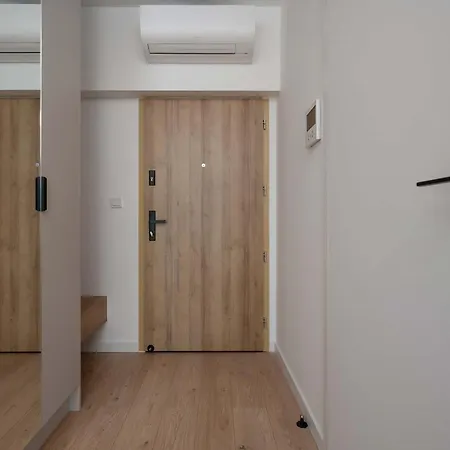 公寓 Stylowy Na 17 Pietrze Z Klimatyzacja I Miejscem Parkingowym We Wroclawiu By Renters 弗罗茨瓦夫